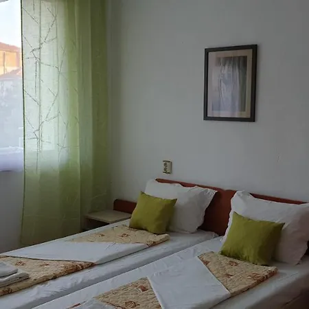 майстор костадин - 1878 3*